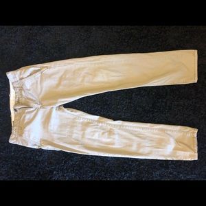 Levi’s skinny khaki pants